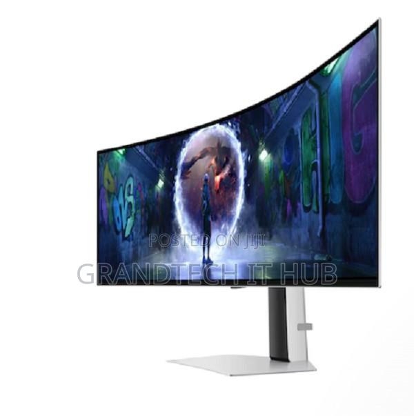 Samsung G932 49" DQHD Oled Curved Gaming Monitor,