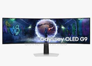 Samsung G932 49" DQHD Oled Curved Gaming5k Silver Monitor