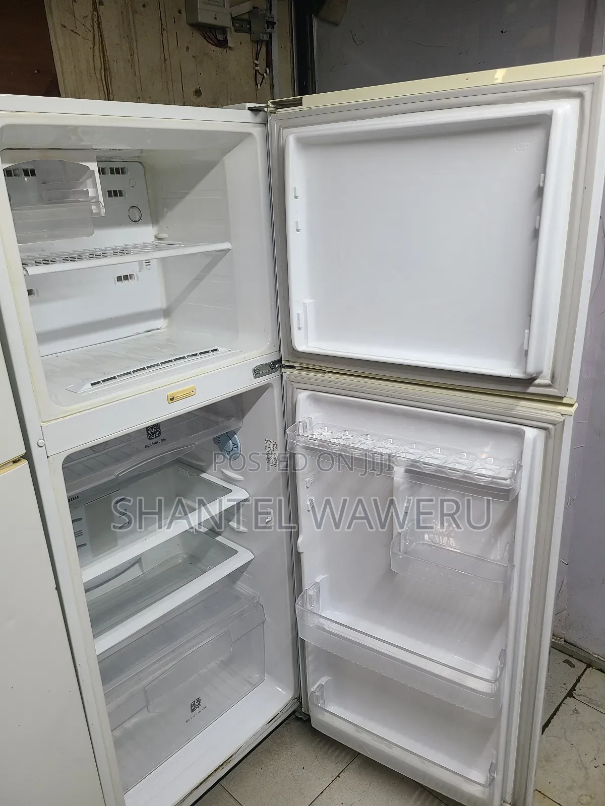 White Refrigerator Samsung Bigger Fridge