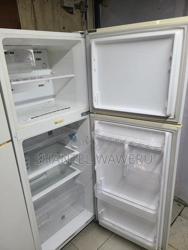 White Refrigerator Samsung Bigger Fridge - thumbnail 3