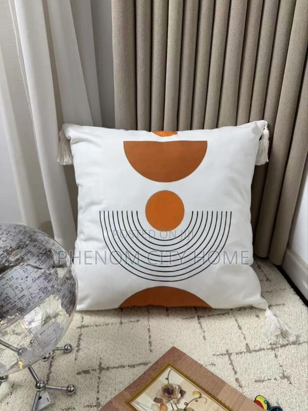 Geometric Design Throwpillow Covers - main view