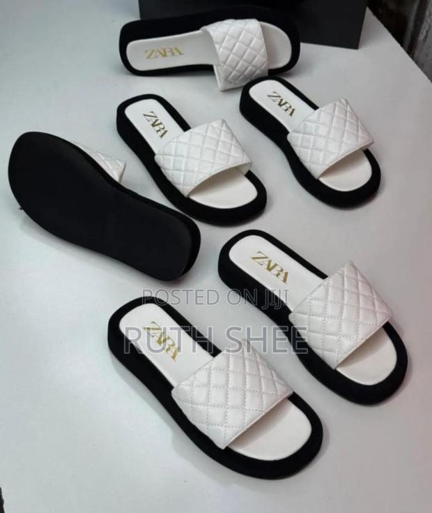 Zara Sandles - thumbnail 2