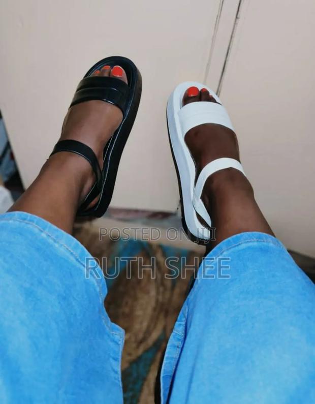 Zara Sandles - thumbnail 3