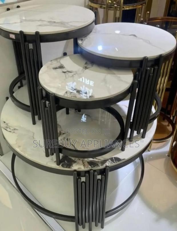 4-Piece Round Nesting Coffee Table Set Marble