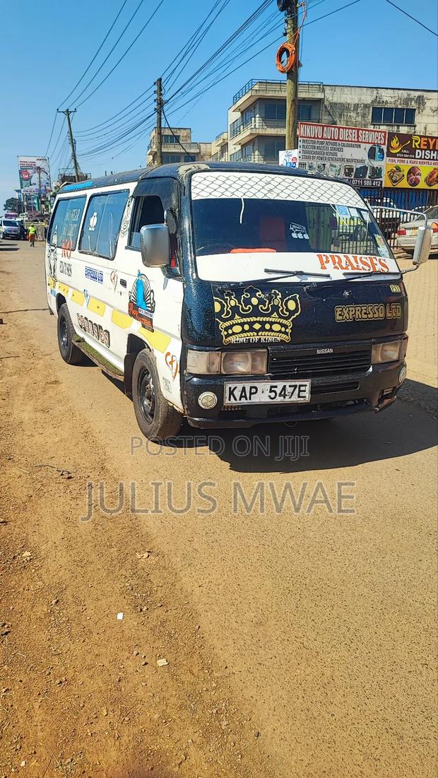 Nissan Caravan (Urvan) 2008 White