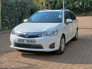 Toyota Corolla Fielder 2014 White
