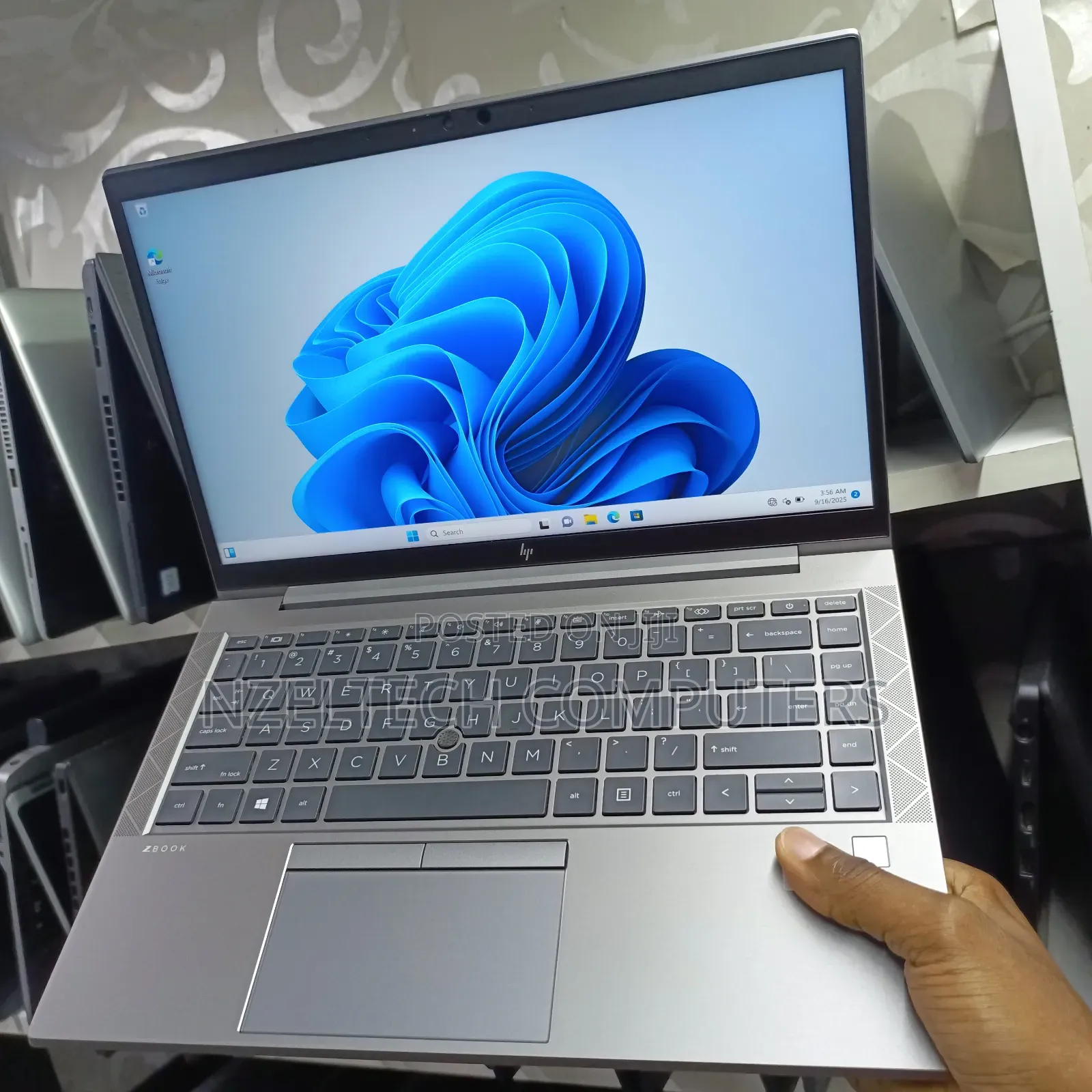 Laptop HP ZBook Firefly 14 G7 16GB Intel Core i5 SSD 256GB
