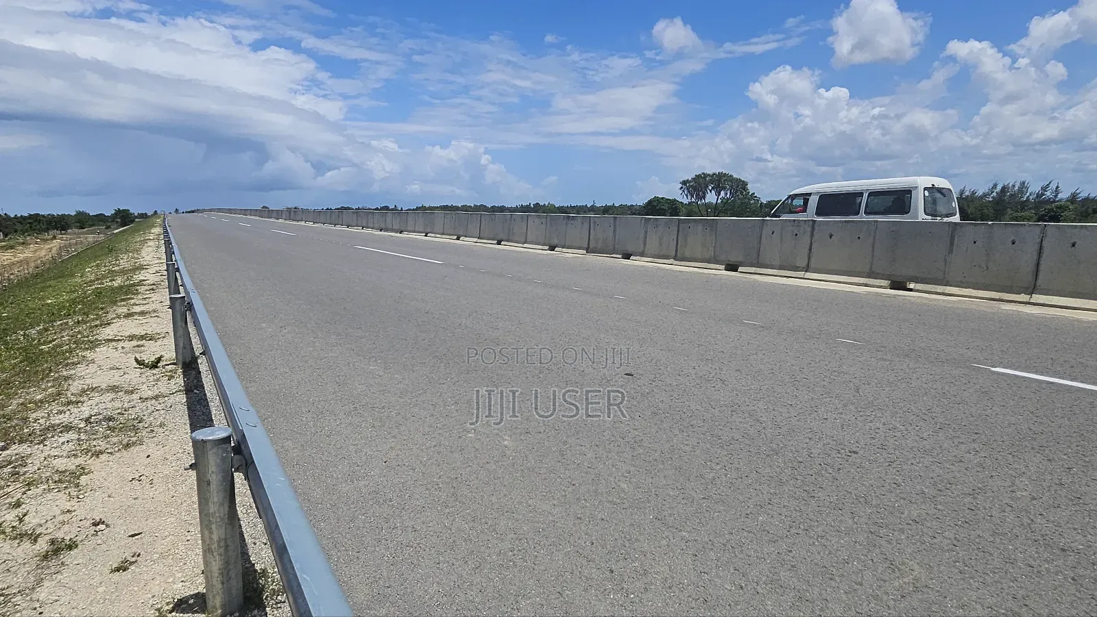 Plots in Dongo Kundu 50×100 , Right on the Highway