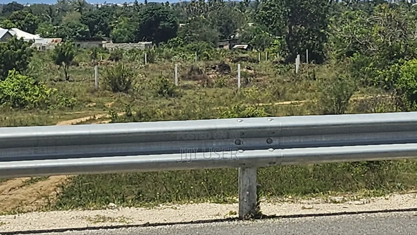 Plots in Dongo Kundu 50×100 , Right on the Highway