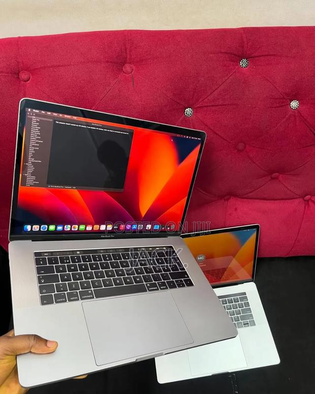 Laptop Apple MacBook Pro 2017 16GB Intel Core I7 SSD 512GB - main view