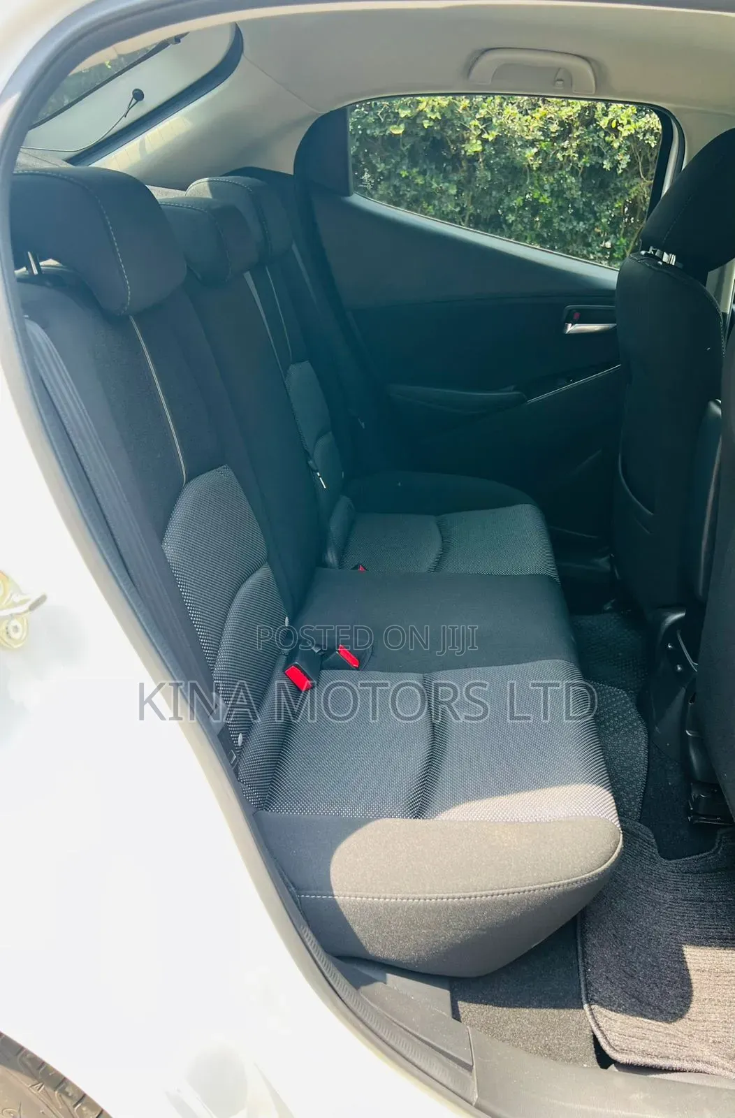 Mazda Demio 2018 Pearl