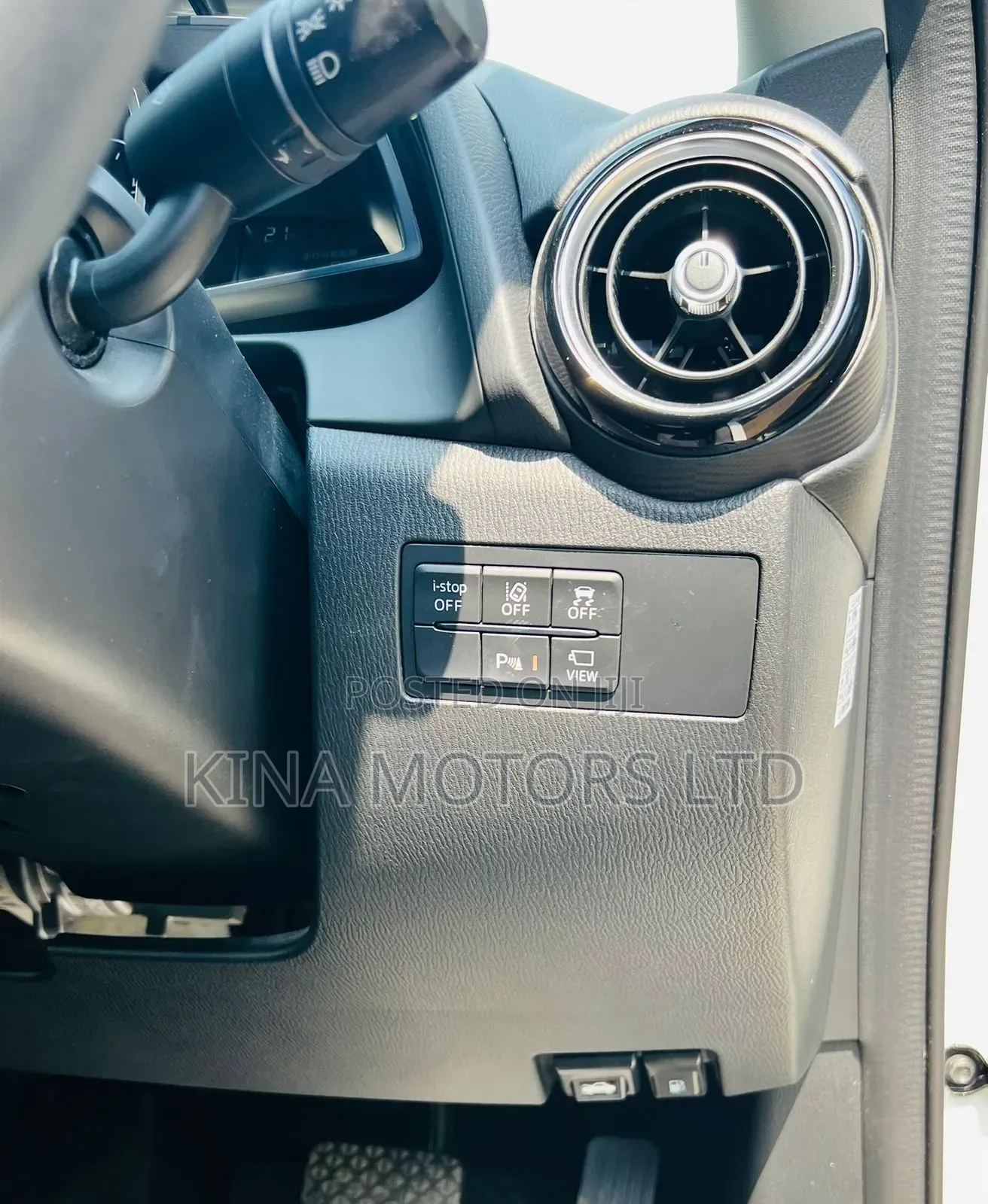 Mazda Demio 2018 Pearl