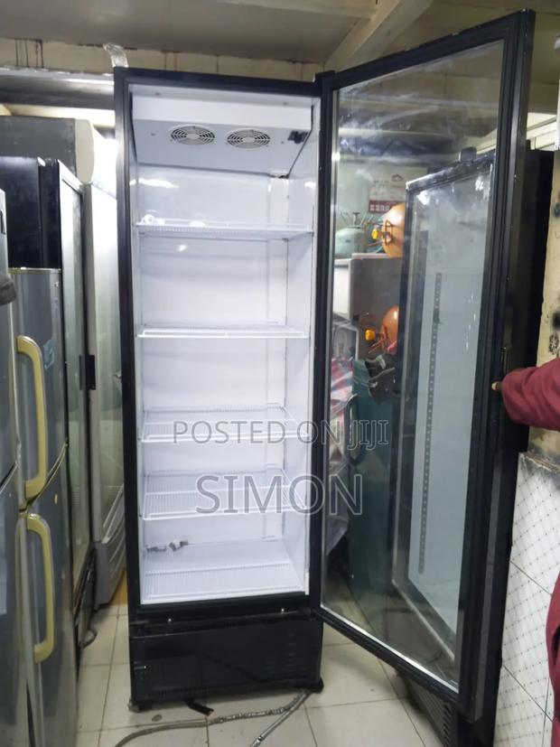 600 Little Display Fridge - thumbnail 2