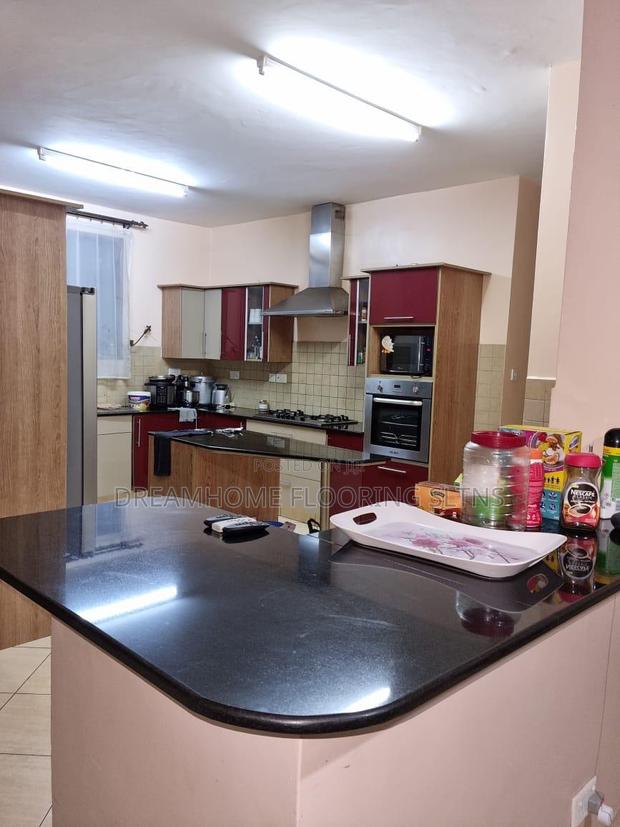 Furnished 4bdrm Mansion in Hardy for rent - thumbnail 11