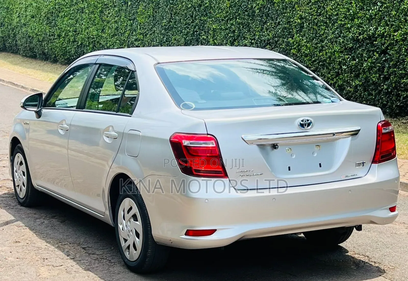Toyota Axio 1.5 Hybrid 2WD 2019 Beige