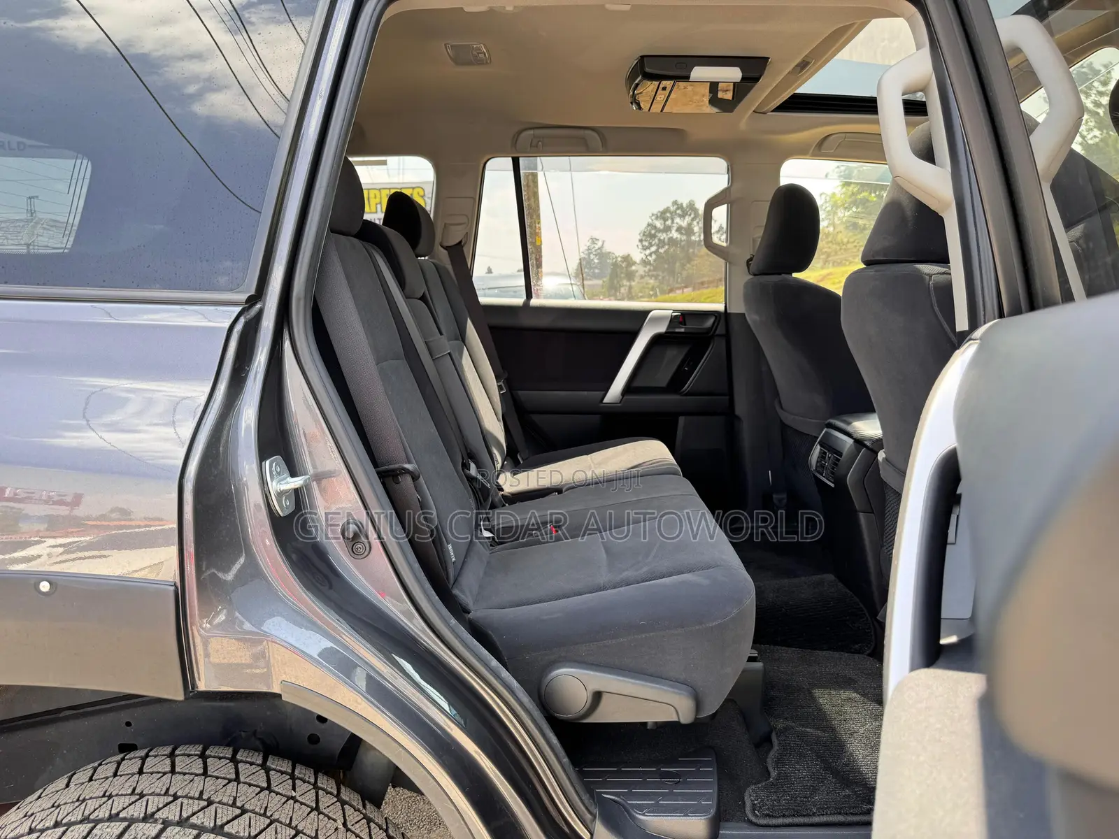 Toyota Land Cruiser Prado 2019 Gray