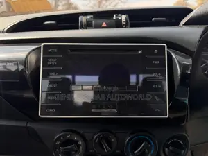 Toyota Hilux 2019 Gray