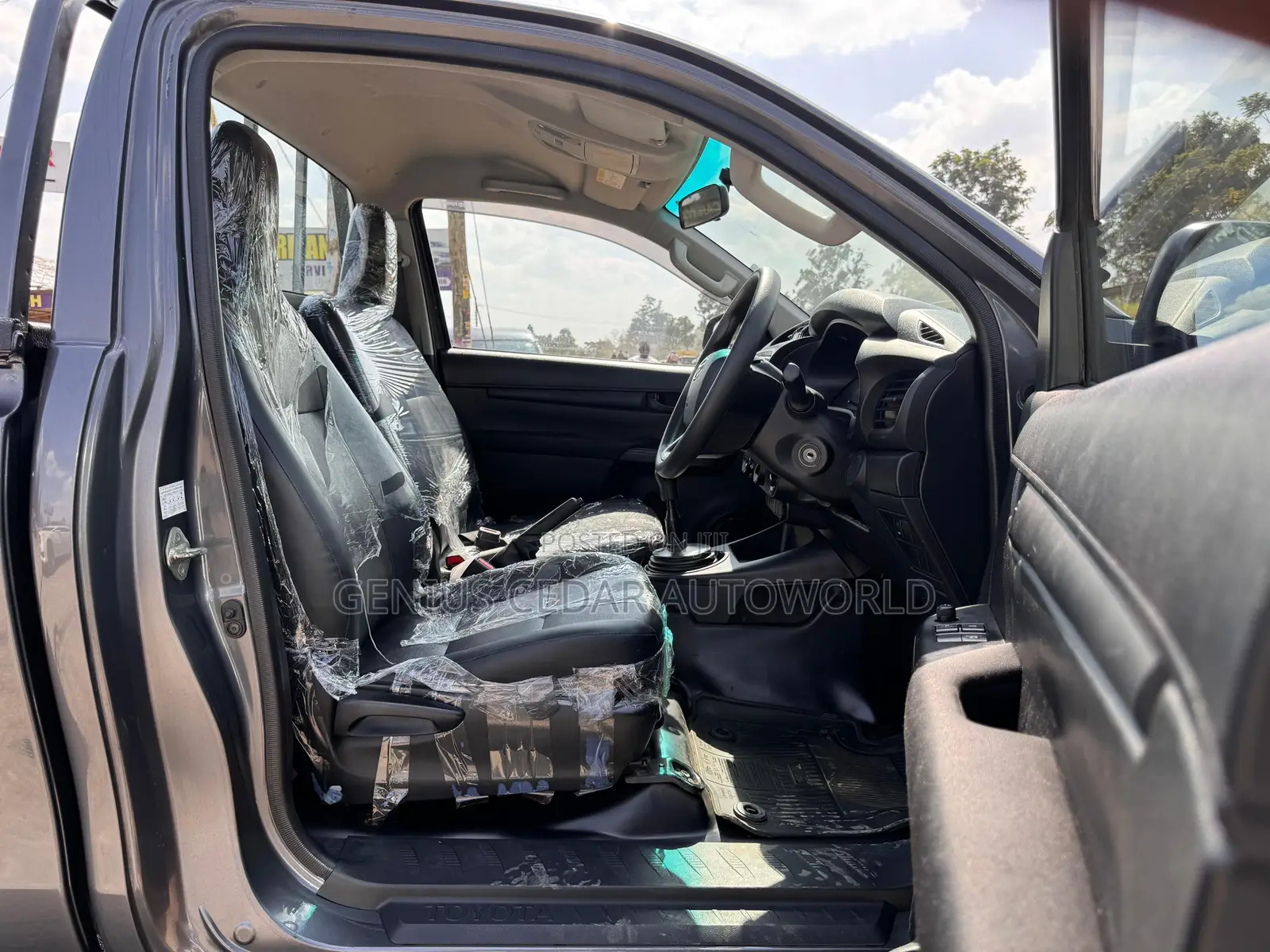 Toyota Hilux 2019 Gray