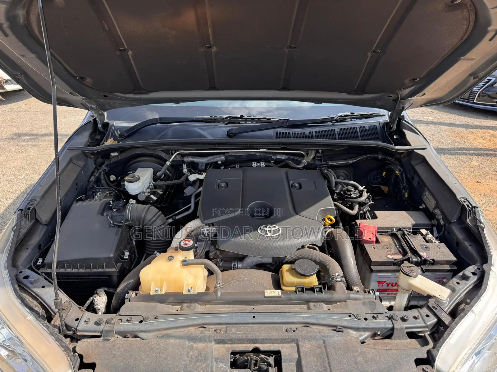 Toyota Hilux 2019 Gray