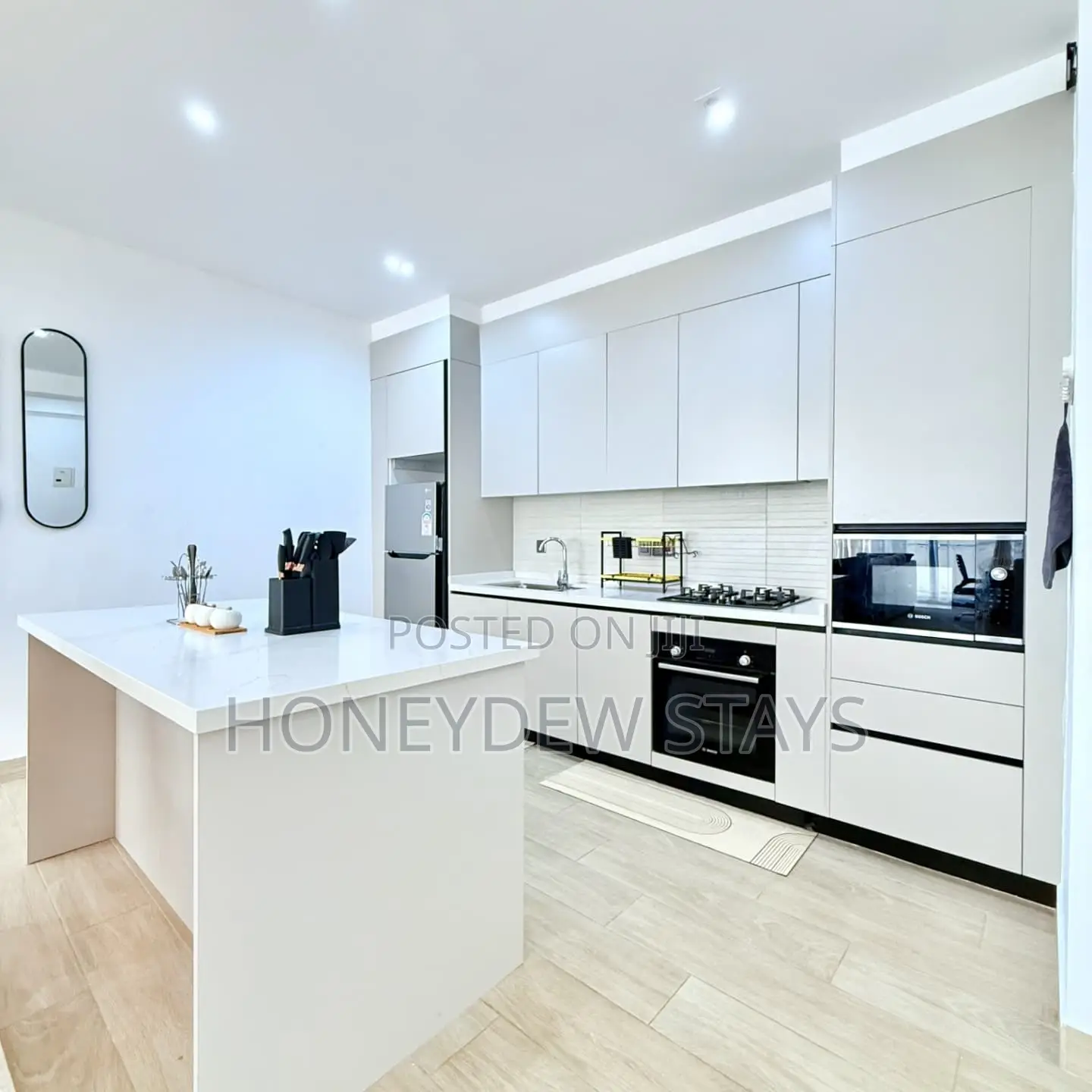 Furnished Luxury 3br Apartment at Riverside Square