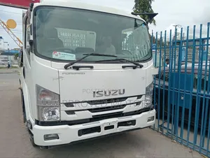 Isuzu Frr90 Tipper 2019 White