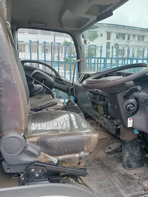 Isuzu Frr90 Tipper 2019 White