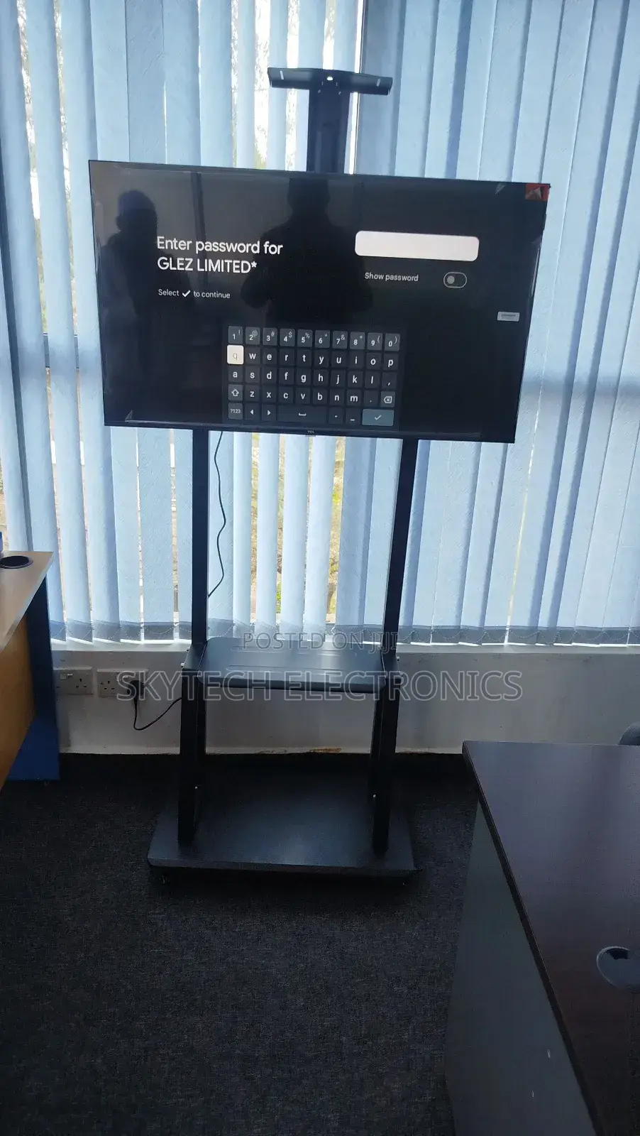 Mobile Tv Trolley