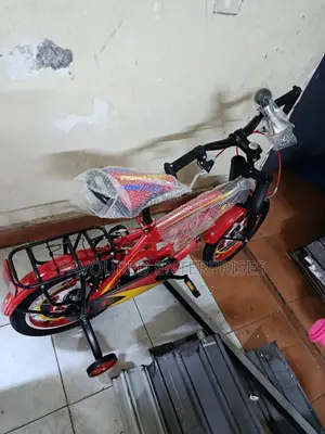 BMX Ben 10 Red Size 16
