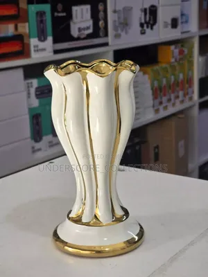 Golden Luxury Flower Vases