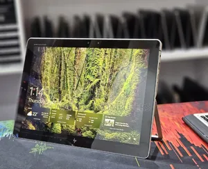 New Laptop HP Elite X2 1012 8GB Intel Core I7 SSD 256GB