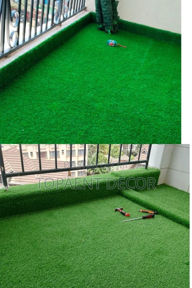 Low Maintenance High Style Balcony Artificial Grass Carpet - main view