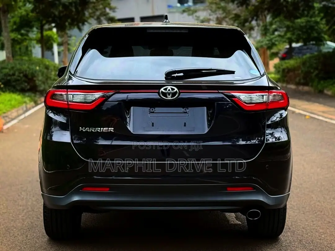 Toyota Harrier 2.0 Turbo 2019 Black