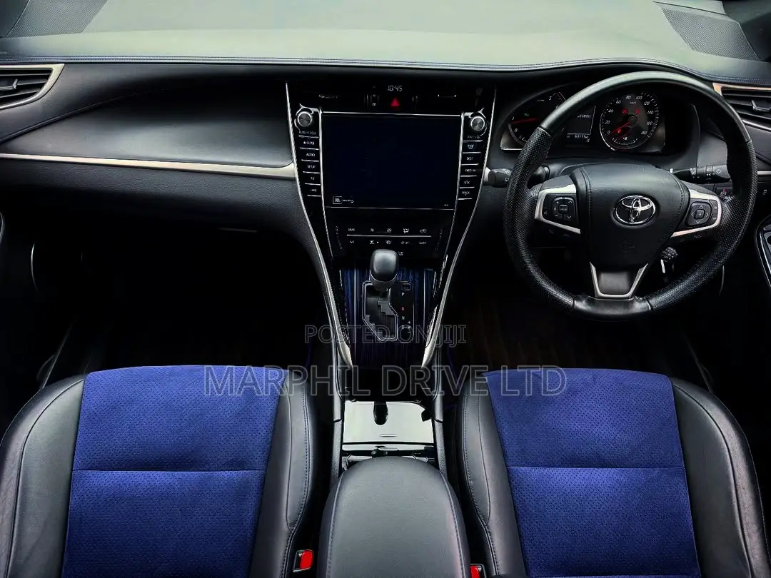 Toyota Harrier 2.0 Turbo 2019 Black