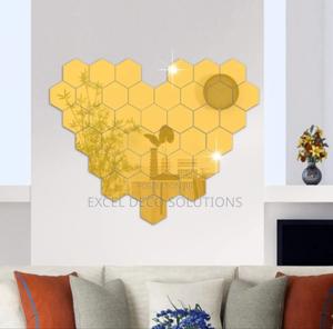 Attractive Hexagon Mirrors – Make Your Walls Shine - thumbnail 2