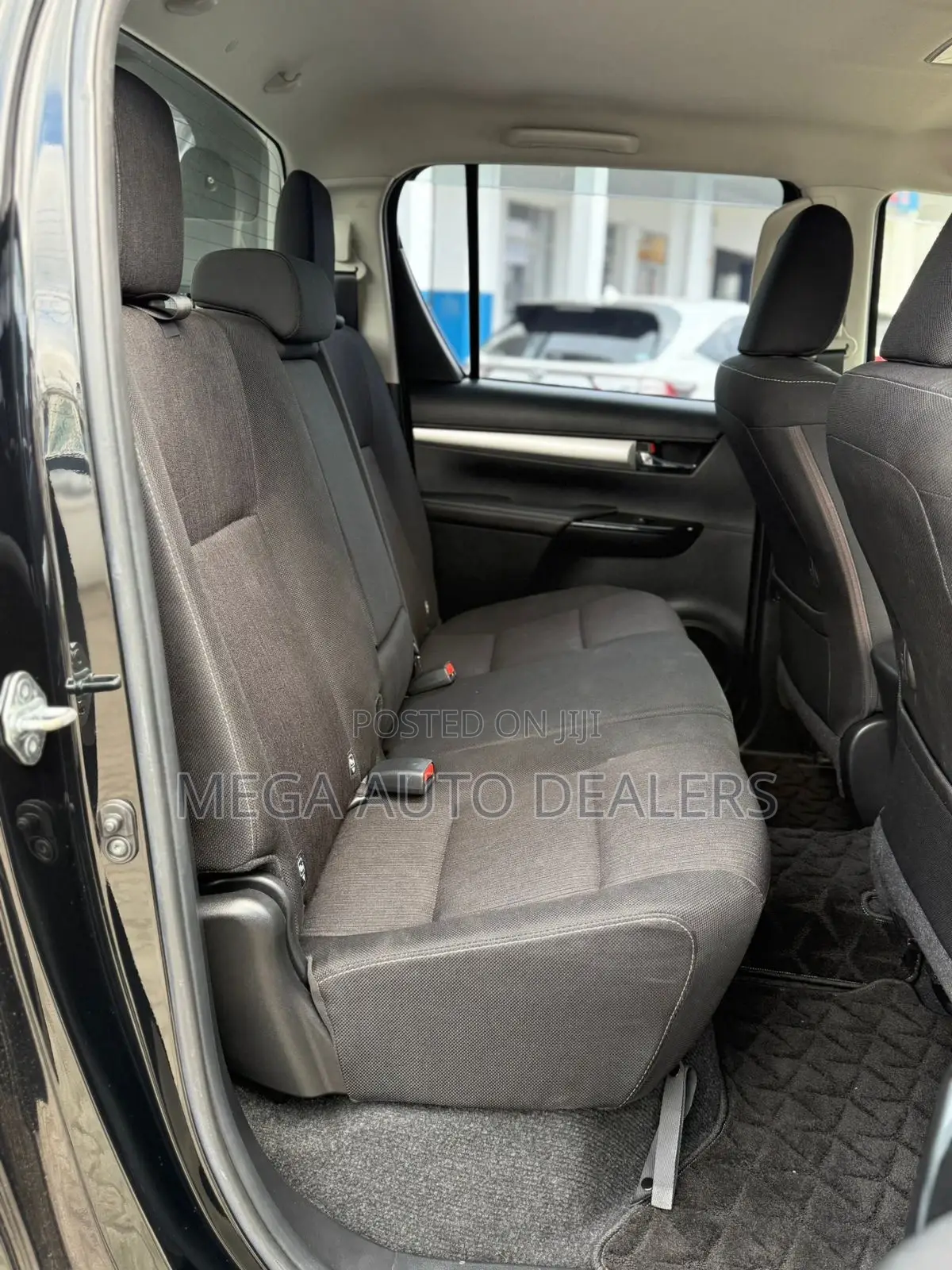 Toyota Hilux 2018 Black