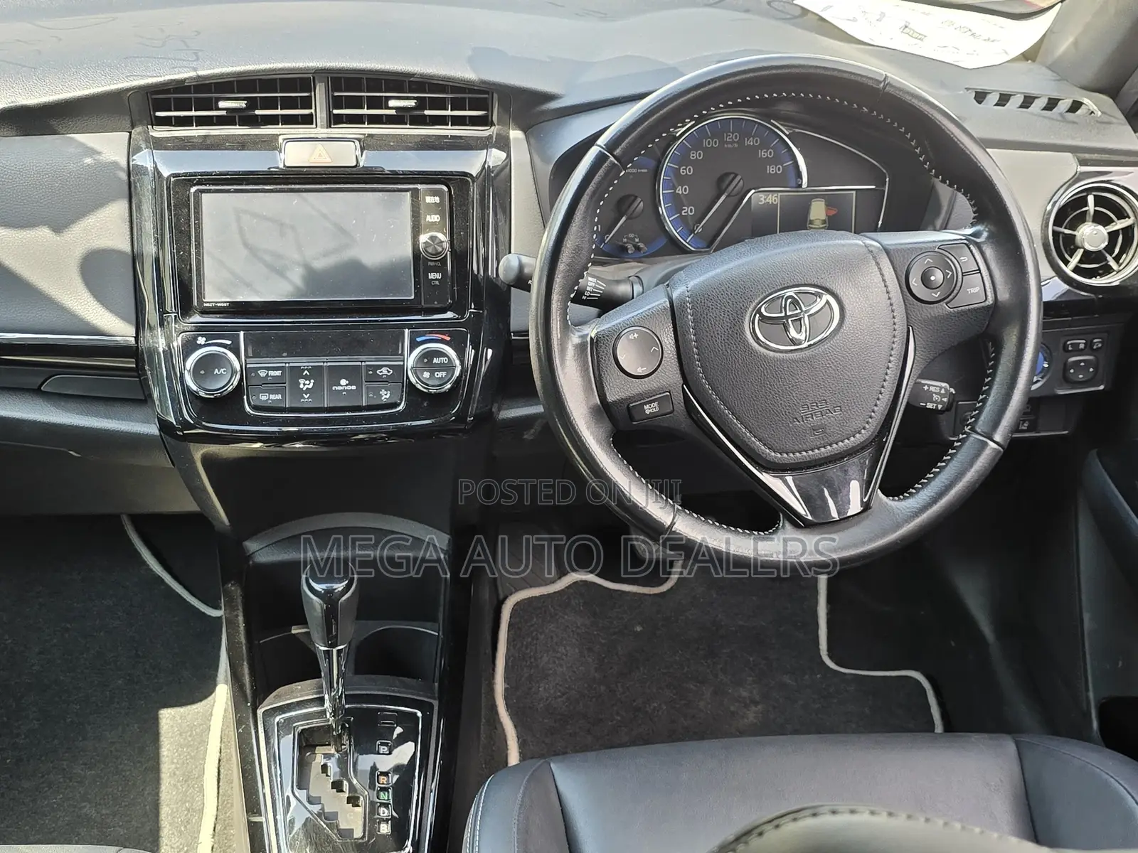 Toyota Corolla Fielder 2018 Red