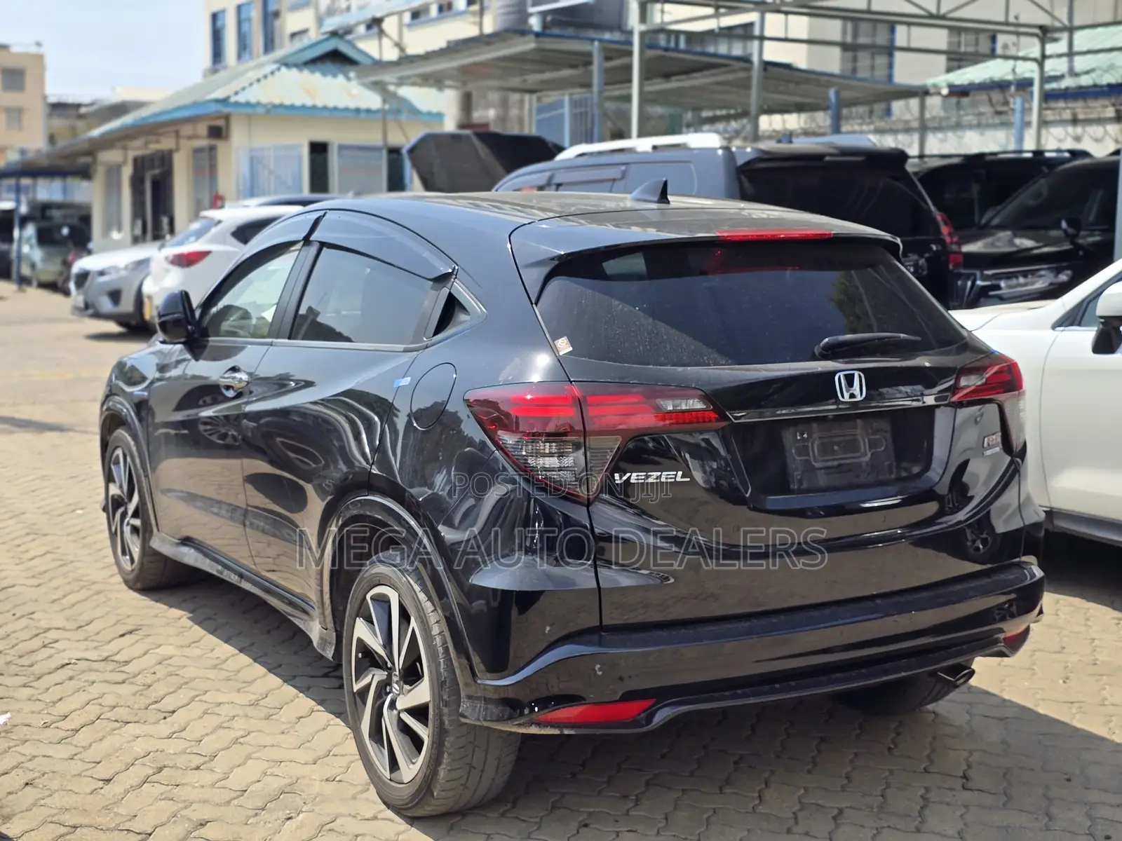 Honda Vezel 2018 Black