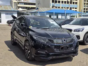 Honda Vezel 2018 Black