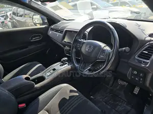 Honda Vezel 2018 Black