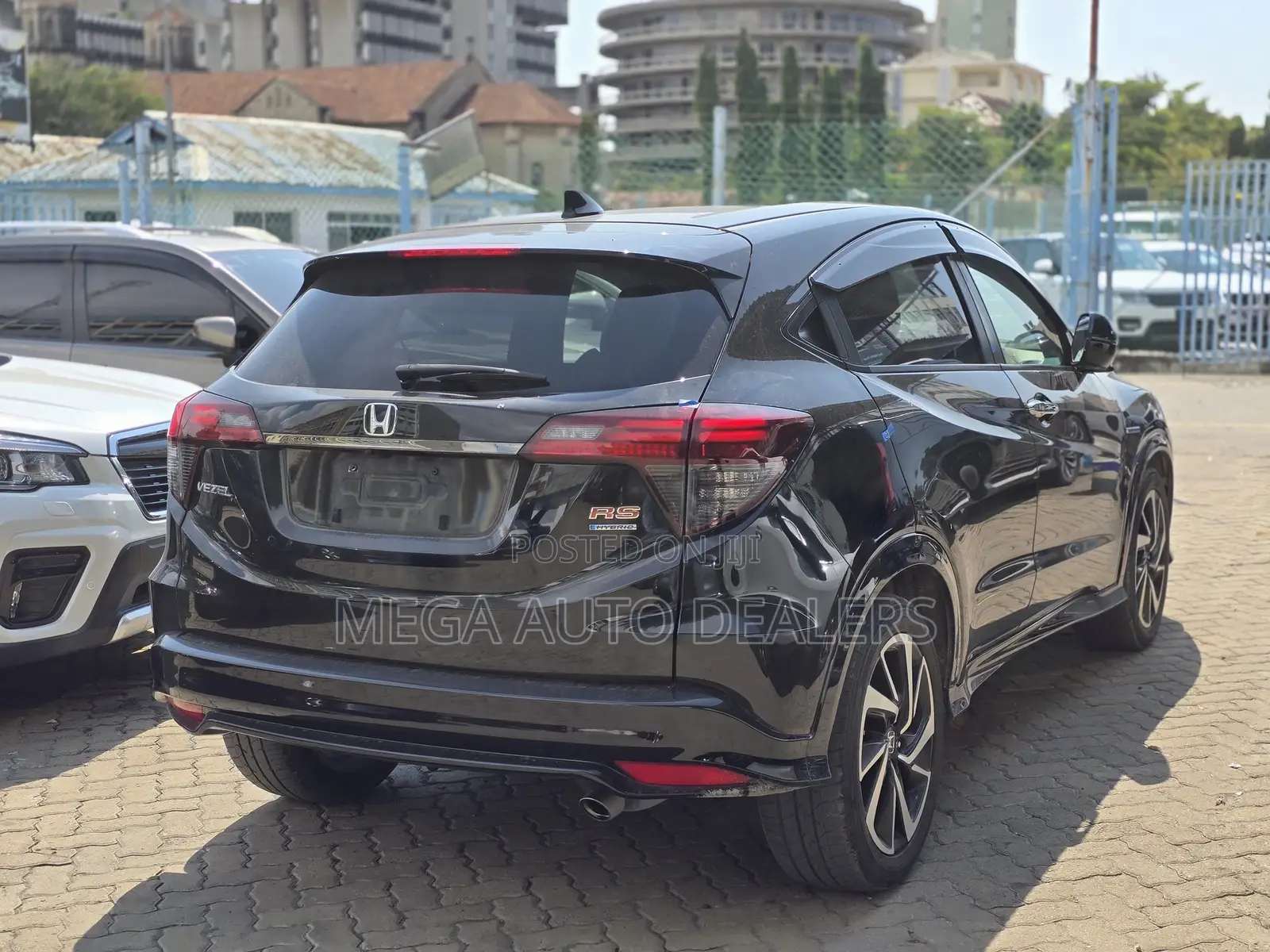 Honda Vezel 2018 Black