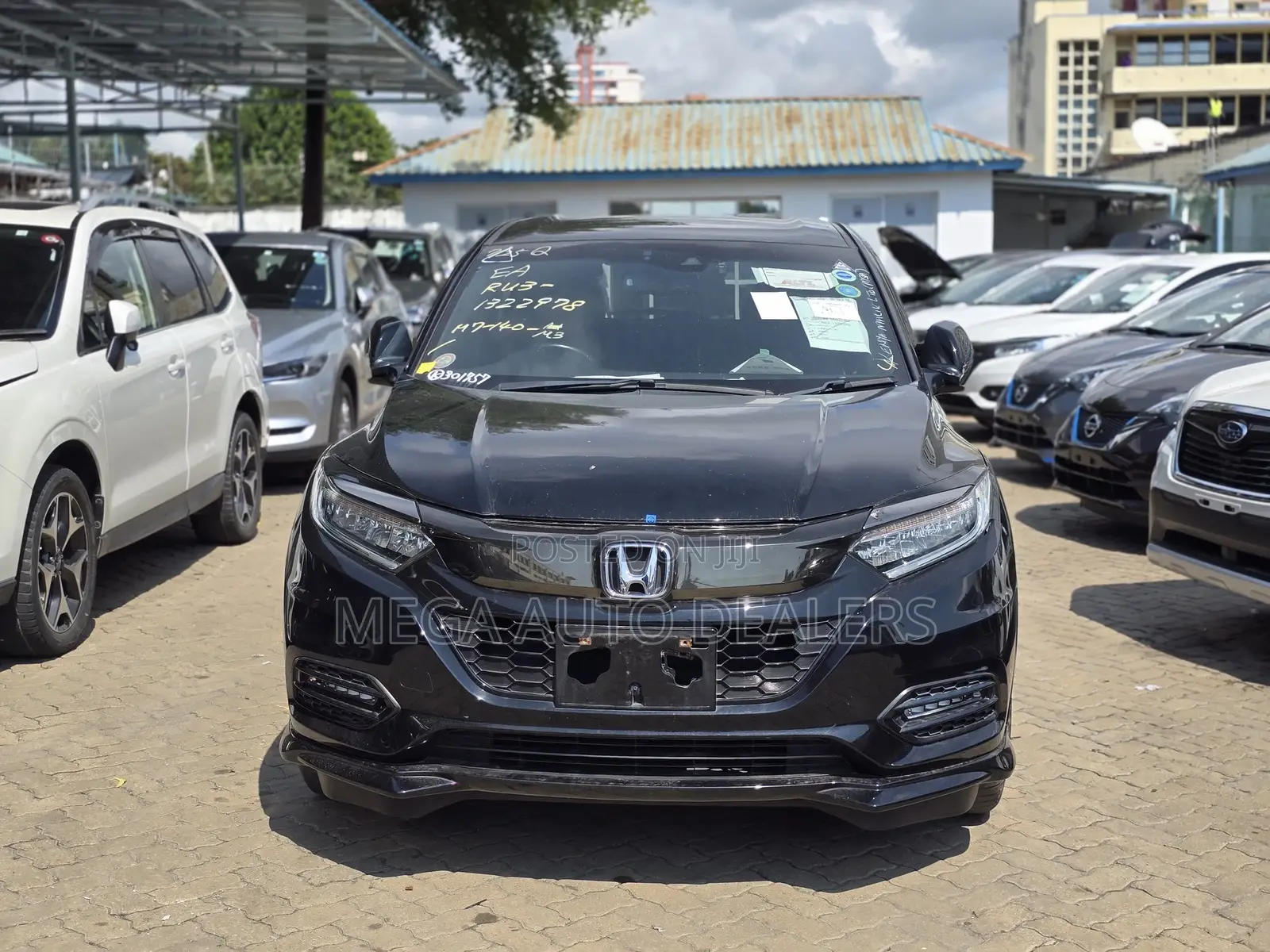Honda Vezel 2018 Black
