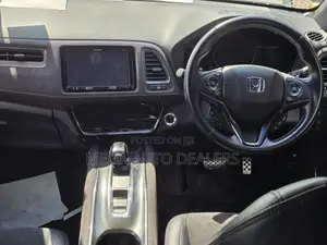 Honda Vezel 2018 Black