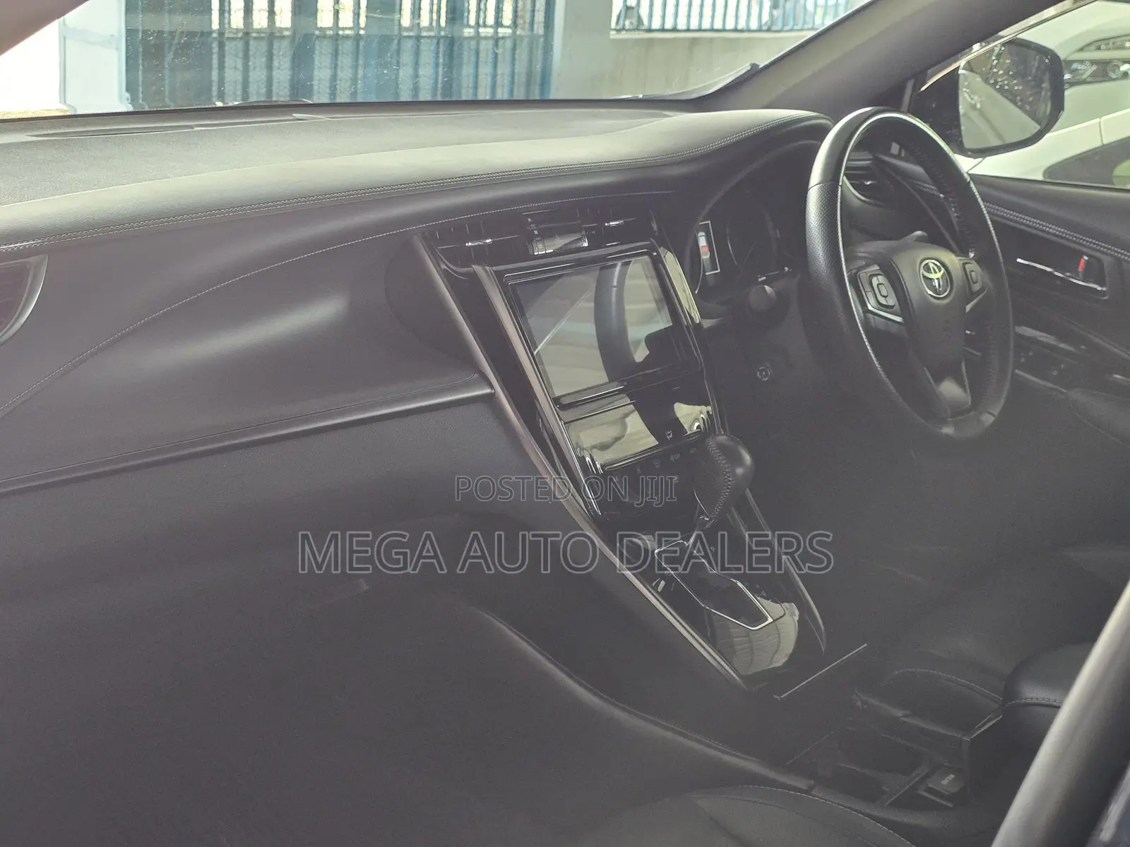 Toyota Harrier 2018 Purple