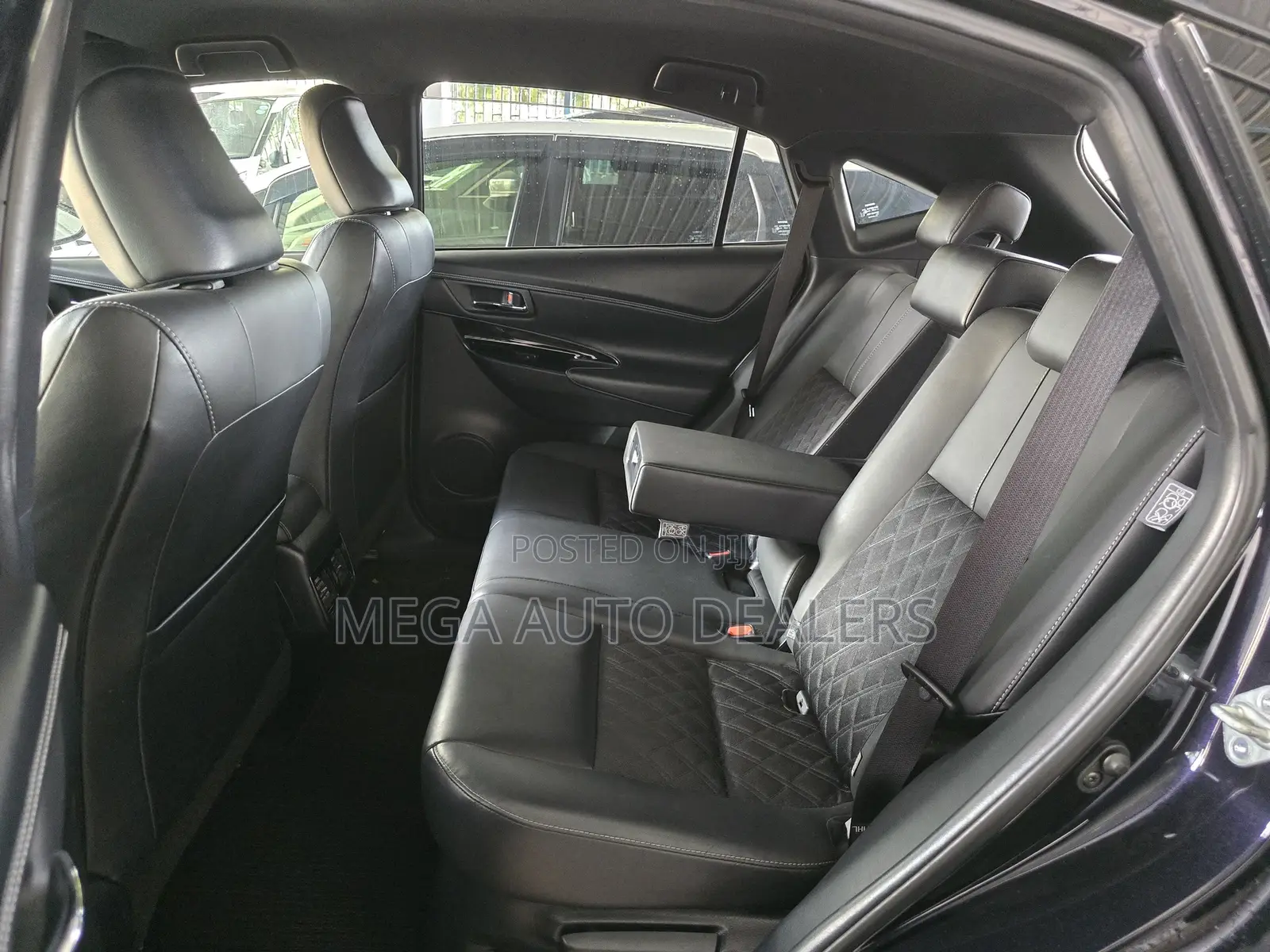 Toyota Harrier 2018 Purple