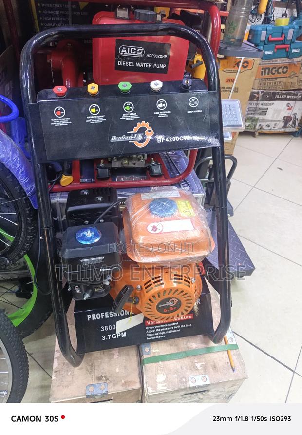 Pressure Washer