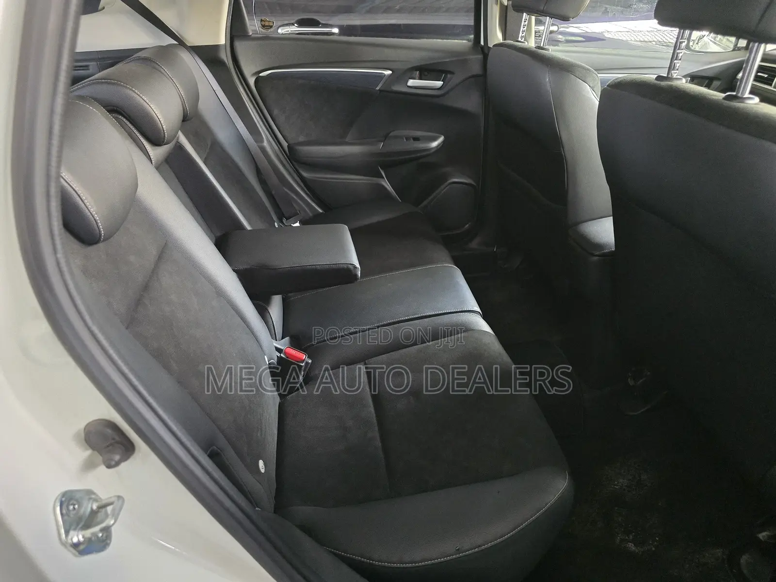 Honda Fit 2018 White