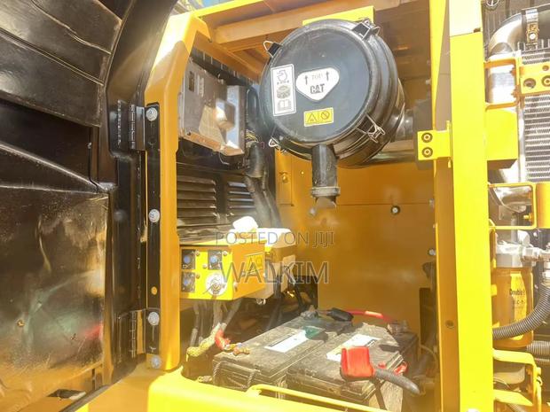 Cat 320d Excavator - thumbnail 7