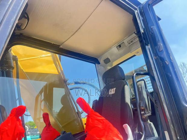 Cat 320d Excavator - thumbnail 11