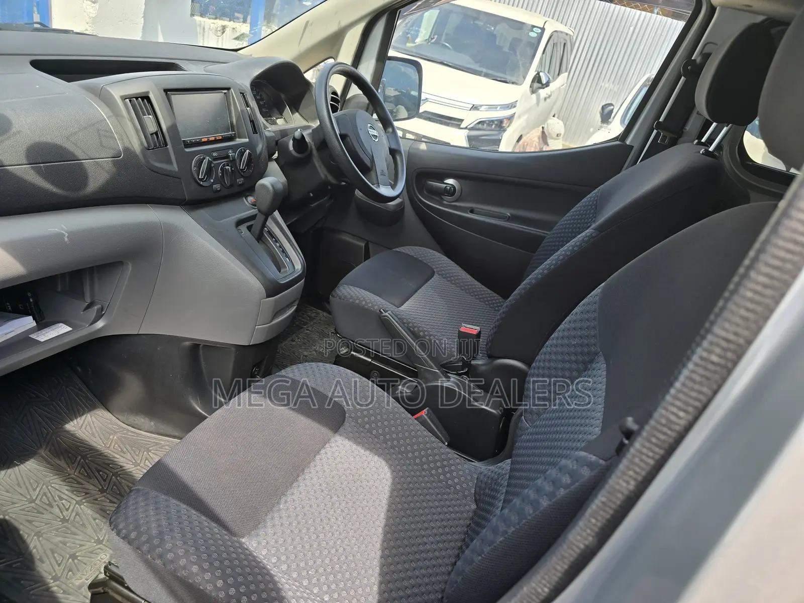 Nissan NV200 2018 Silver