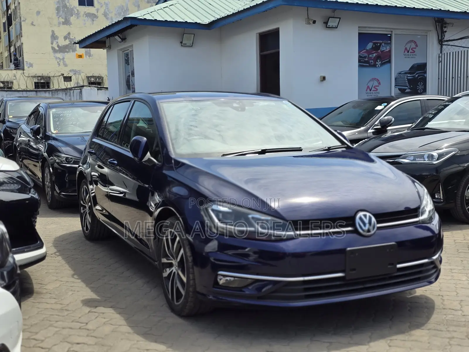 Volkswagen Golf 2018 Blue